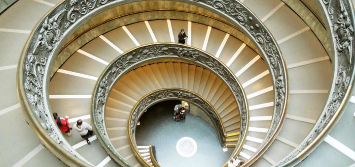 klatka schodowa watykan